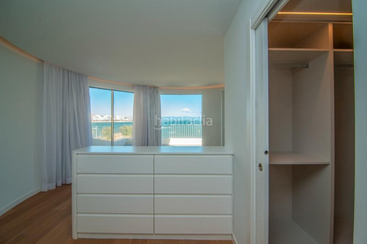 Casa en carrer ramon marquet 5 de lujo frente al mar en Escala (L´)