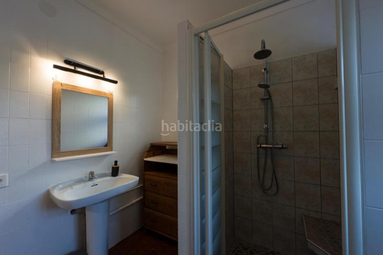 Casa  en cala Montgó con piscina y vistas, a solo 180 m del mar en Escala (L´)
