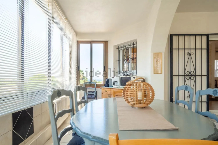 Casa independiente en Barrio Port - Les Planasses