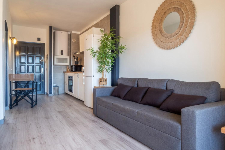 Avenida Montgu00F3, Riells