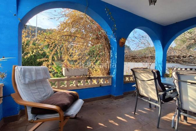 Chalet acogedor chalet esquinero con jardín y parking con posibilidad de piscina privada lescala costa brava en Escala (L´)