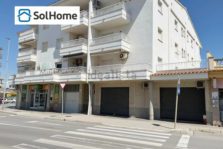 Piso en avenida de Montgó