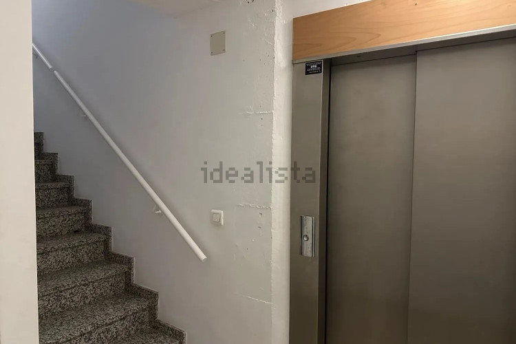 Precioso apartamento de planta baja frente el puerto de l'Escala!