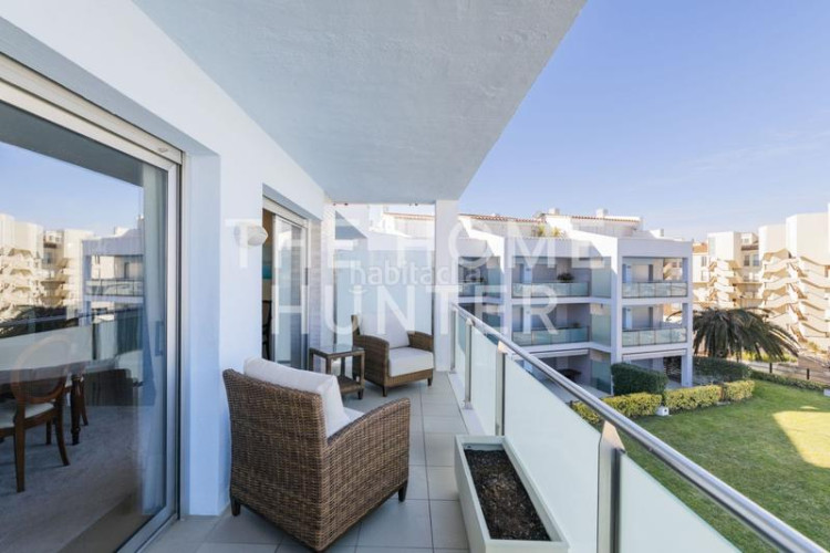 Ático  de 214 m2 con vistas y terraza en venta en escala, l en Escala (L´)