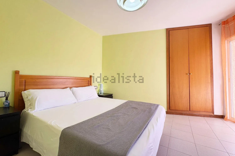 Piso en avenida de Montgó, 9