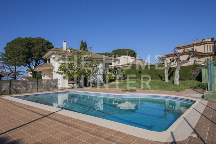 Casa  de 312 m2 con vistas en venta en escala, l en Escala (L´)