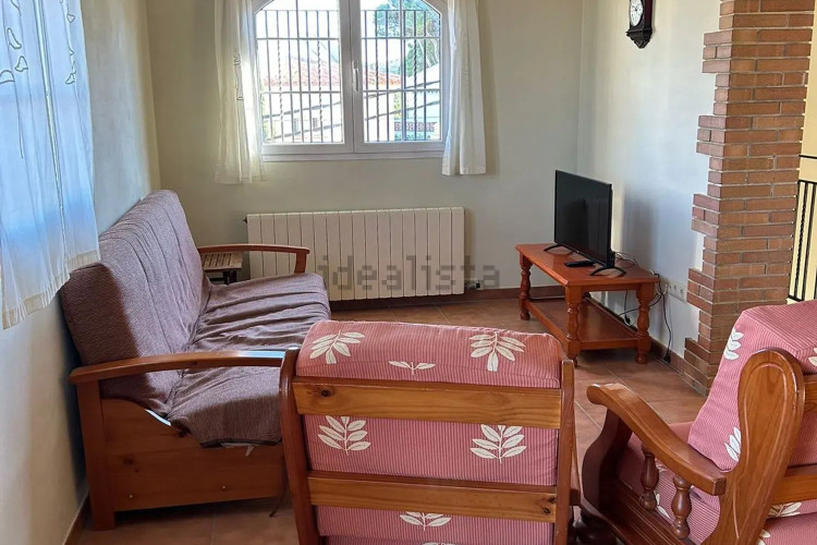 Casa independiente en calle Muga s/n