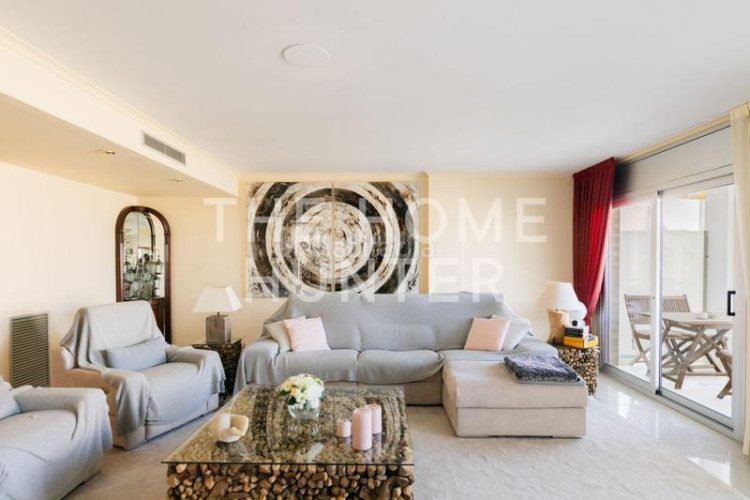 Ático  de 214 m2 con vistas y terraza en venta en escala, l en Escala (L´)