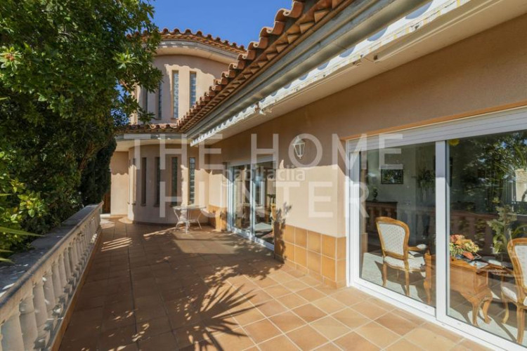 Casa  de 312 m2 con vistas en venta en escala, l en Escala (L´)