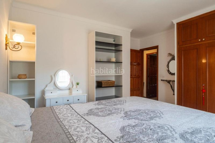 Casa  espaciosa con vistas al mar y piscina privada zona puig sec en Escala (L´)