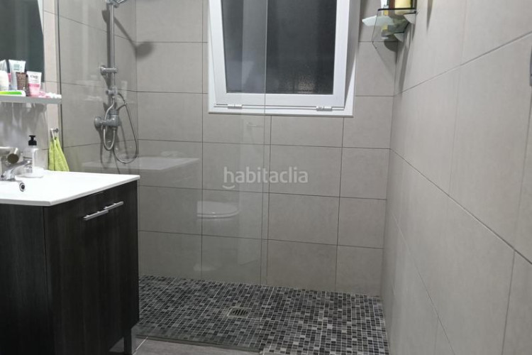 Chalet acogedor chalet esquinero con jardín y parking con posibilidad de piscina privada lescala costa brava en Escala (L´)