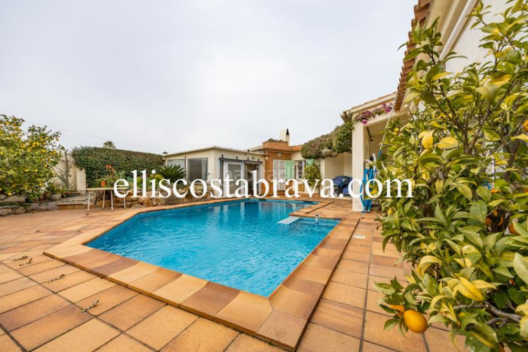 Casa en Riells Escala (L´)