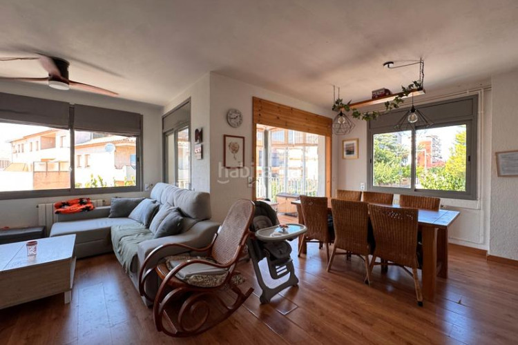 Piso en avinguda de girona 51 alt empordà, la escala, piso en Escala (L´)