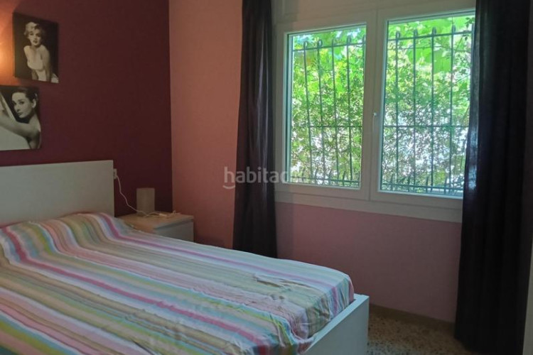 Chalet acogedor chalet esquinero con jardín y parking con posibilidad de piscina privada lescala costa brava en Escala (L´)