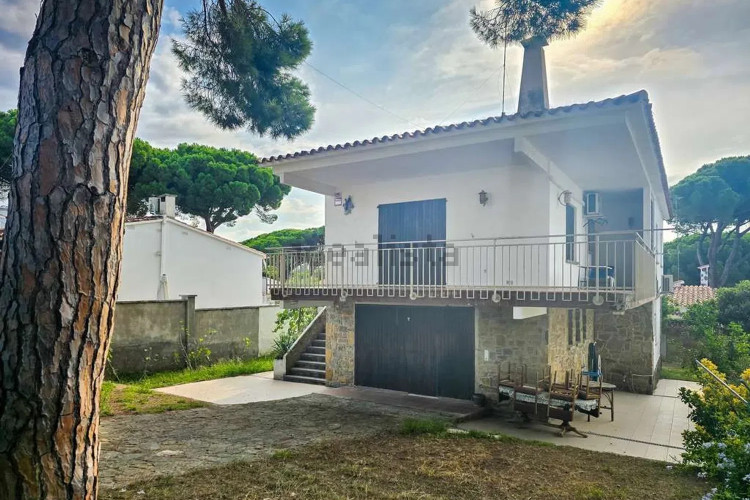 Casa independiente en Barrio Port - Les Planasses