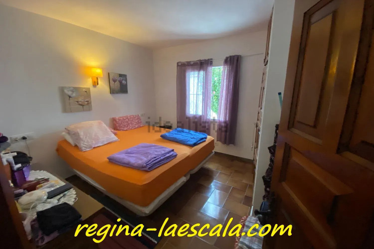 Casa independiente en Passatge Ter-3