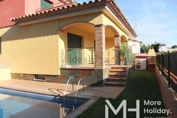 Chalet en calle Salvia