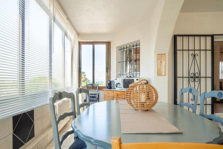 Casa  espaciosa con vistas al mar y piscina privada zona puig sec en Escala (L´)