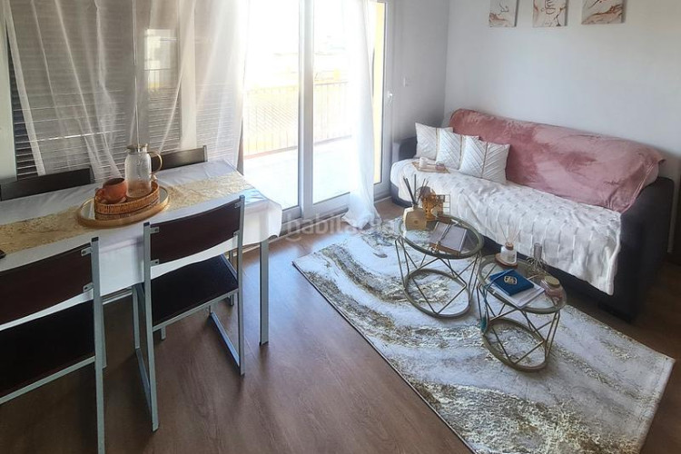 Piso en avinguda de montgó 142 apartamento en segunda línea de mar con vistas en Escala (L´)
