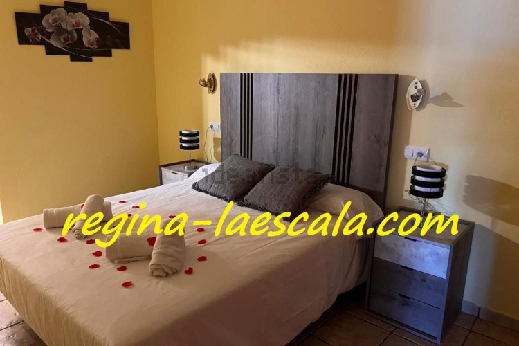 Casa independiente en calle Avet
