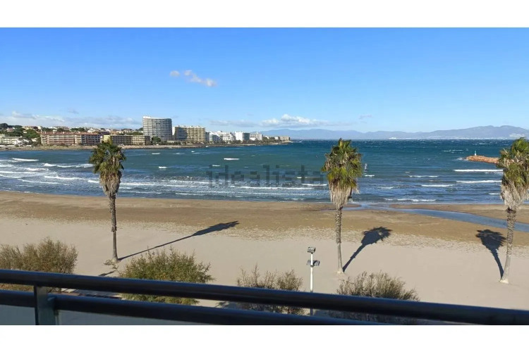 Piso en avenida Riells