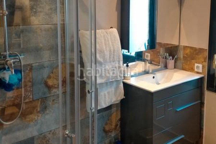 Chalet en carrer fitora 38 casa reformada a pie de la playa de Riells de la escala en Escala (L´)