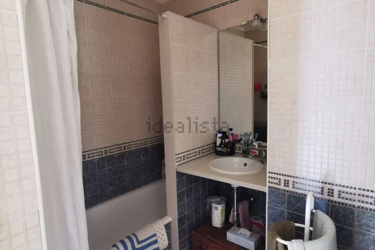 APARTAMENTO PRIMERA LINIA DE MAR CON AMPLIAS TERRAZAS Y PISCINA COMUNITARIA EN EL PUEBLO DE L'ESCALA