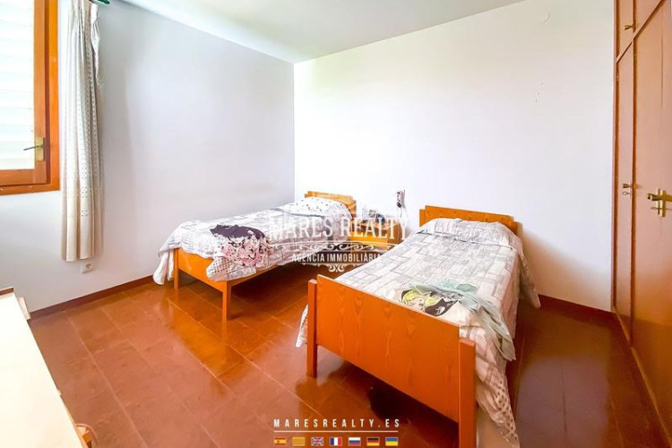 Casa preciosa casa a 4 vientos con gran parcela en Escala (L´)
