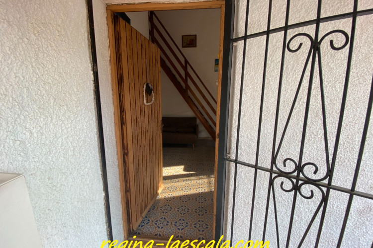Carrer Fitora, Riells