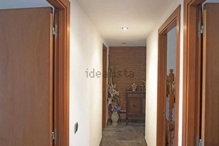 Casa independiente en calle Salvia