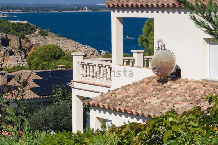 Casa independiente en calle Punta Montgó