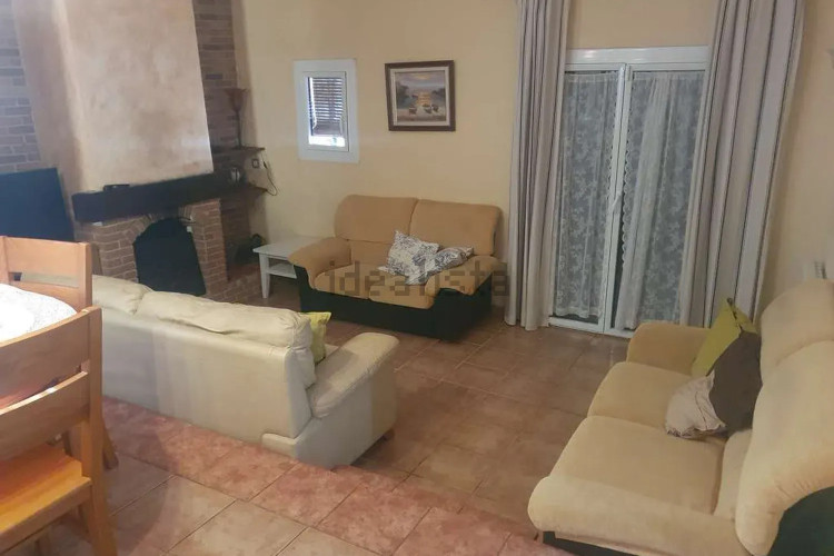 Chalet pareado en Barrio Riells