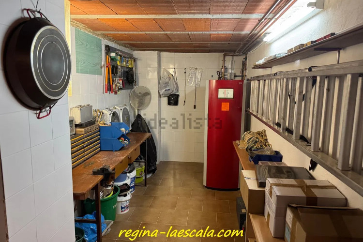 Chalet pareado en calle Cantallops