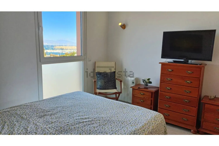 Piso en avenida Riells