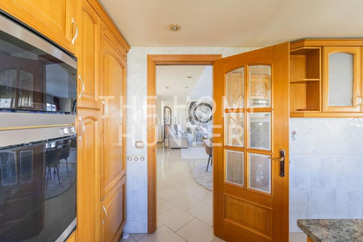 Ático  de 214 m2 con vistas y terraza en venta en escala, l en Escala (L´)