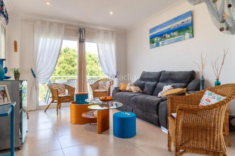 Ático exclusivo ático dúplex en primera línea de mar con vistas espectaculares en Escala (L´)