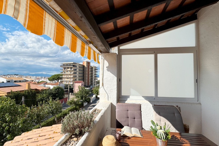 Carrer Roger de Llu00FAria, 5, Port - La Cota - Puig Sec