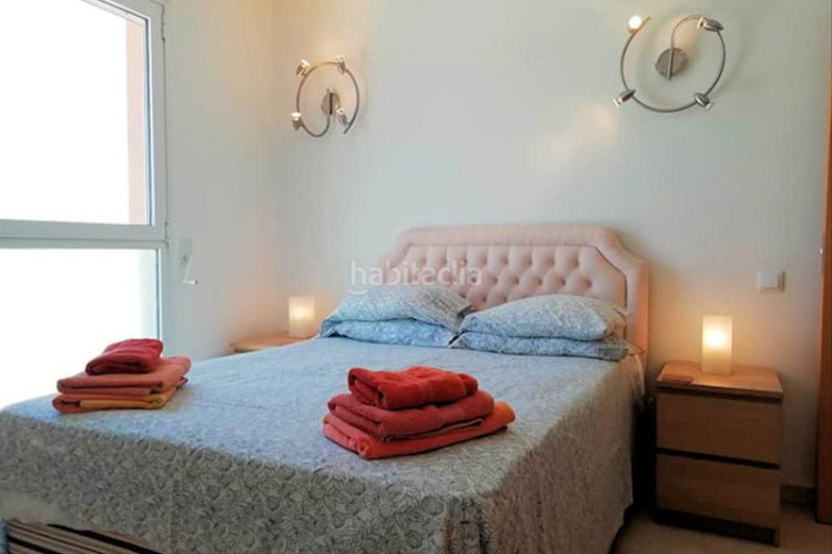 Piso apartamento 114m², vista mar, primera línea, con licencia turistico en Escala (L´)