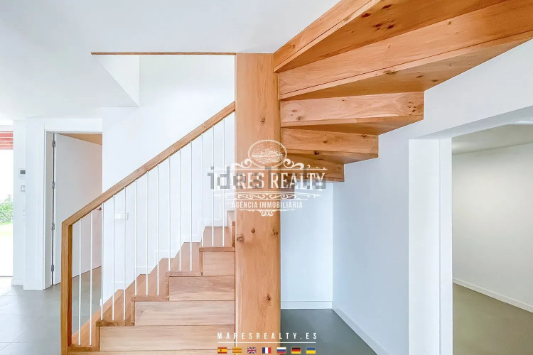 Casa independiente en Barrio Port - Les Planasses