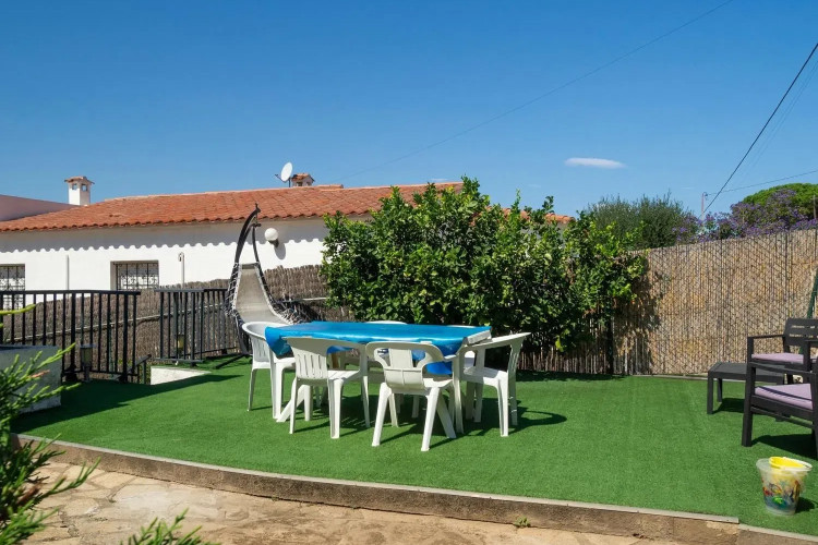 Casa independiente en Barrio Port - Les Planasses