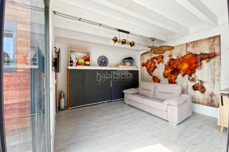 Casa moderna casa a sólo 3 minutos a pie de la playa de cala Montgó, en lescala, en la costa brava.en el límite del parque natural del en Escala (L´)