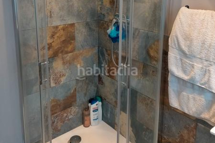Chalet en carrer fitora 38 casa reformada a pie de la playa de Riells de la escala en Escala (L´)