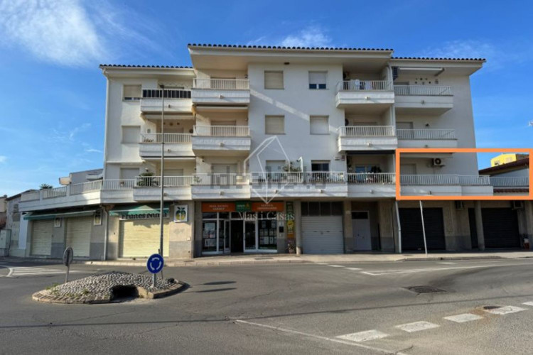 Piso en avenida de Montgó