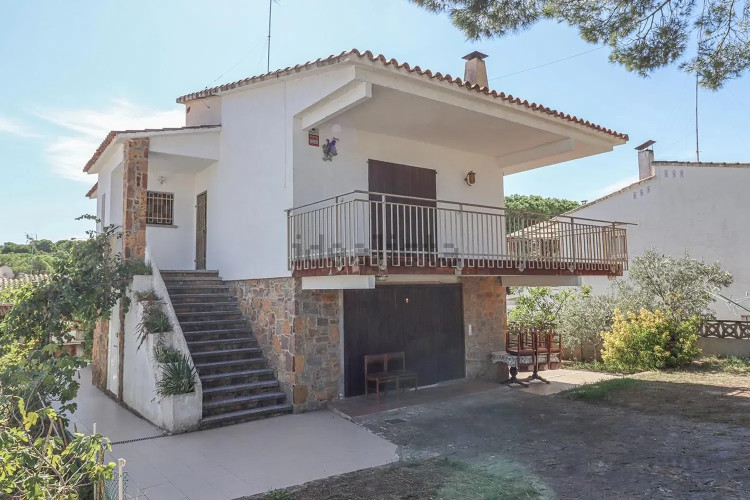 Casa independiente en calle Olives