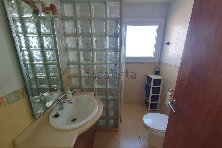 Chalet pareado en Barrio Riells