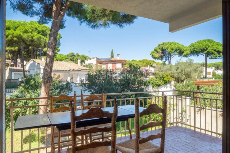 Casa  individual con jardín privado zona puig sec en Escala (L´)
