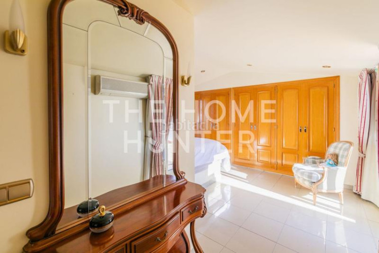 Ático  de 214 m2 con vistas y terraza en venta en escala, l en Escala (L´)