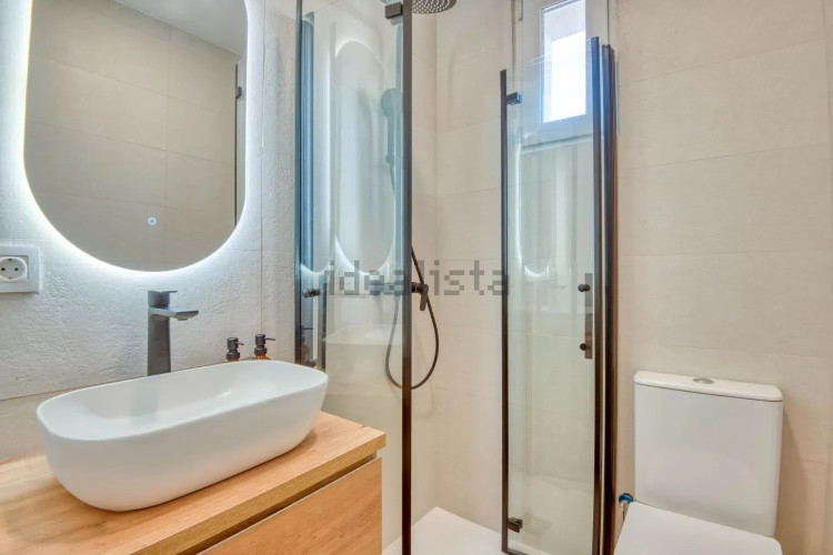 Piso en calle Termes, 8