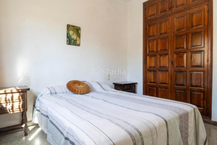 Casa  individual con jardín privado zona puig sec en Escala (L´)