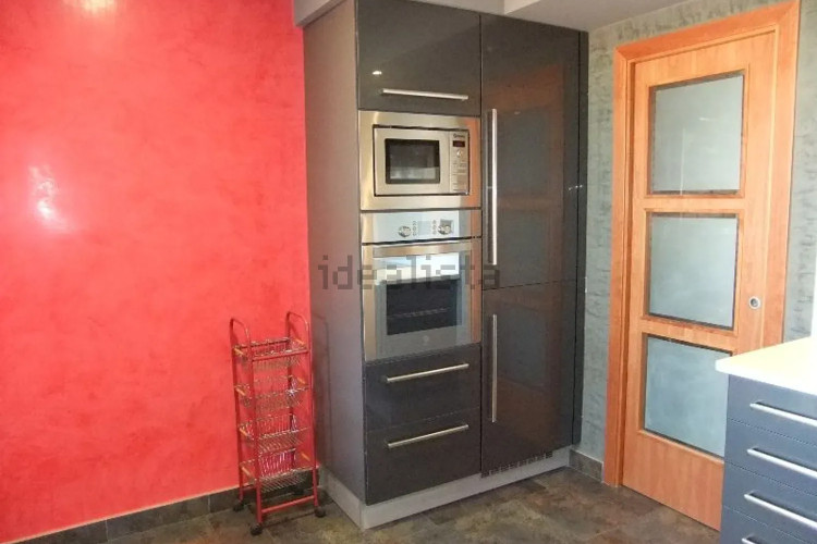 GRAN CASA EN VENTA A l'ESCALA - 500m de la playa de Riells